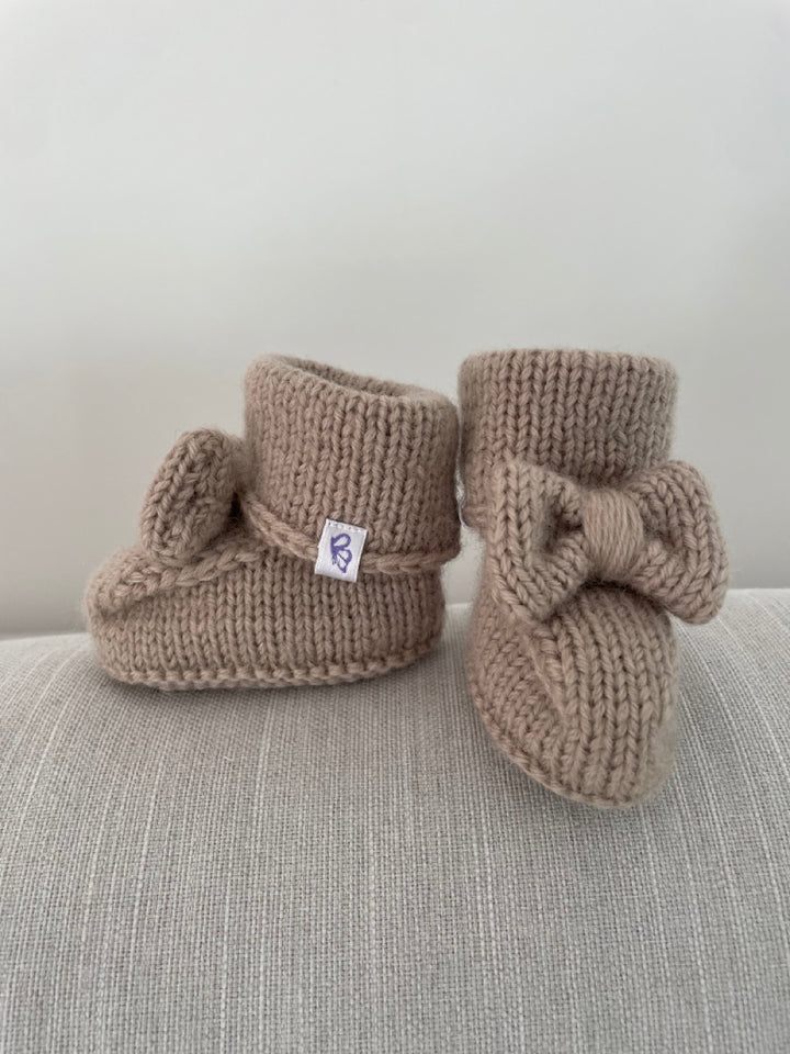 Baby Strick-Schühchen Beige