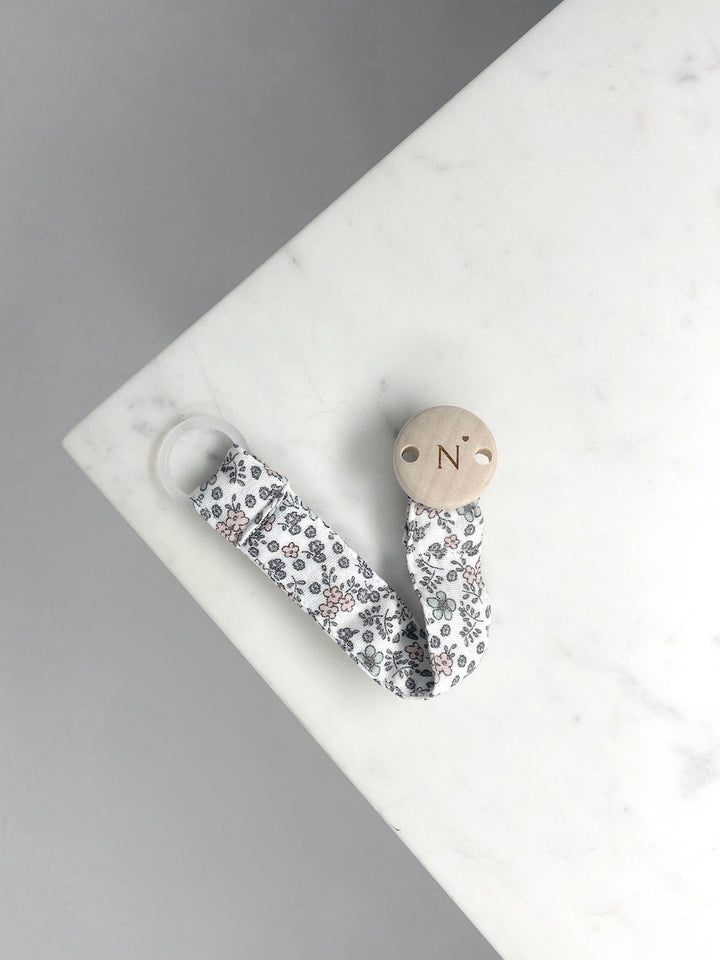 Personalisiere dein Schnullerband