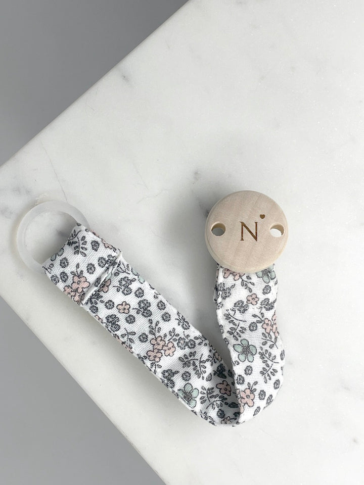 Personalisiere dein Schnullerband